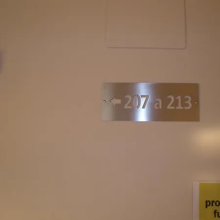 Residencial Platas Affittacamere 2*