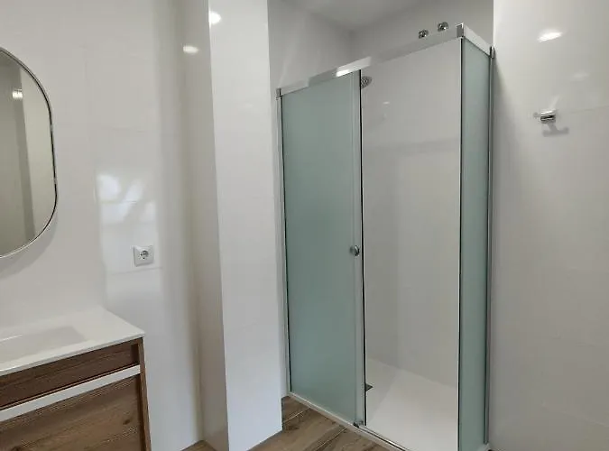 Konukevi Residencial Platas 2*